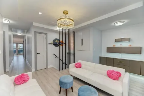 6845 West Addison Street Chicago IL 60634