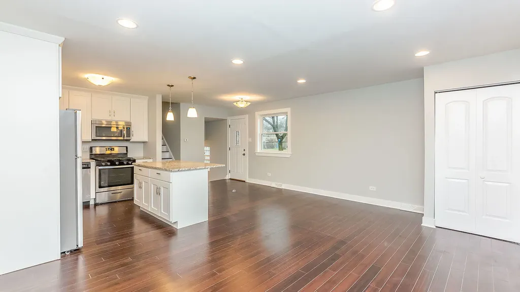 1159 West 112th Street Chicago IL 60643