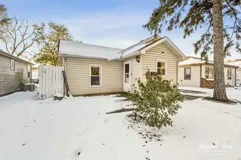 453 South Dearborn Avenue Bradley IL 60915