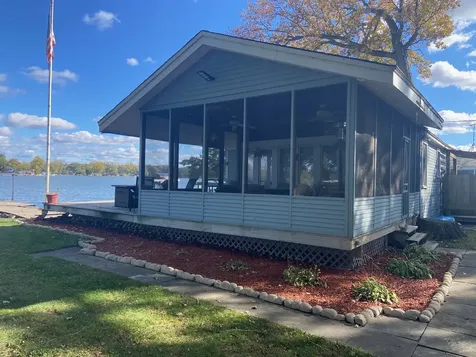 35769 Cedar Island Fox Lake IL 60020