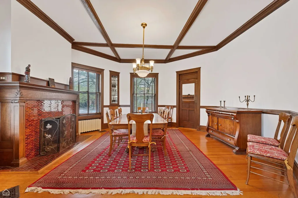 4801 South Kimbark Avenue Chicago IL 60615