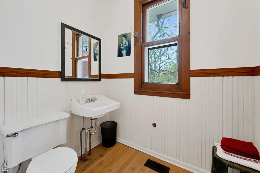 4801 South Kimbark Avenue Chicago IL 60615