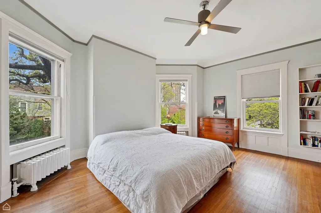 4801 South Kimbark Avenue Chicago IL 60615