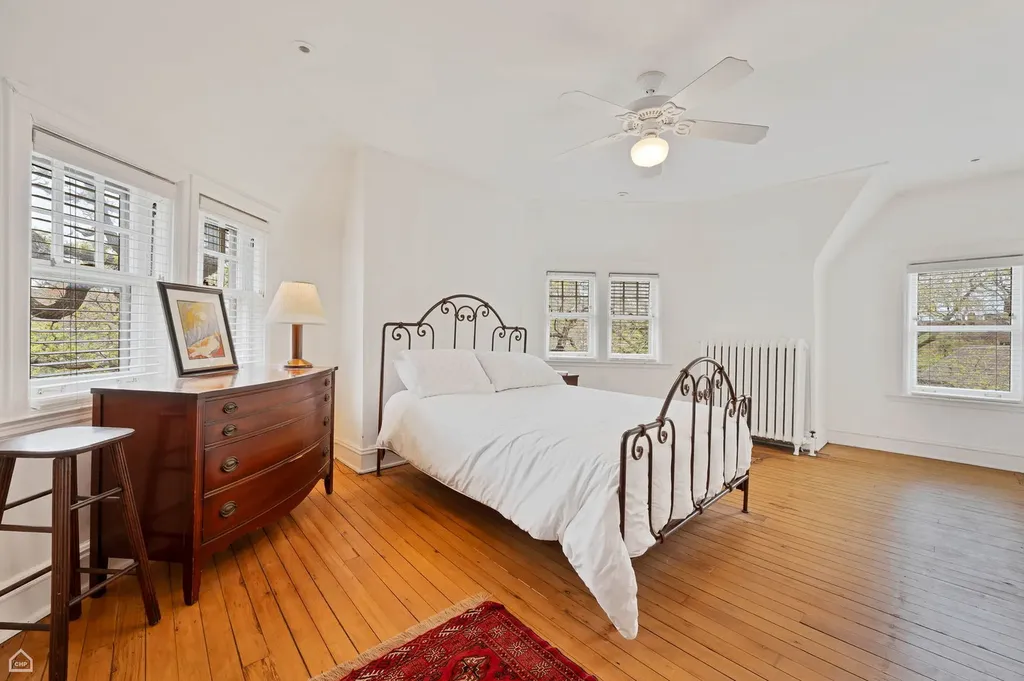 4801 South Kimbark Avenue Chicago IL 60615