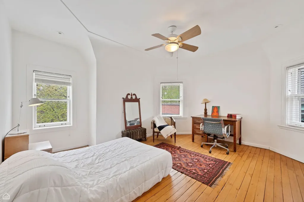 4801 South Kimbark Avenue Chicago IL 60615