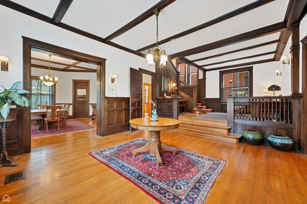 4801 South Kimbark Avenue Chicago IL 60615