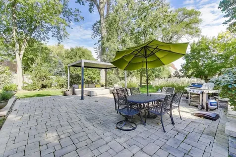 579 Greenwood Road Northbrook IL 60062