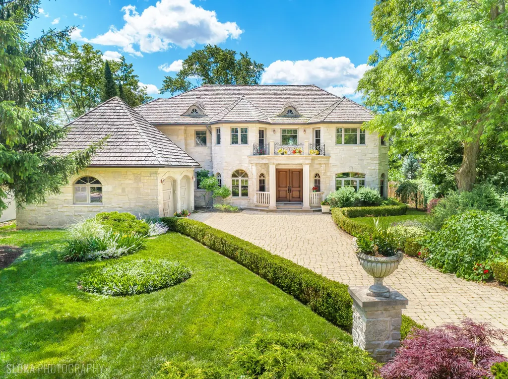 1009 Kings Lane Glenview IL 60025
