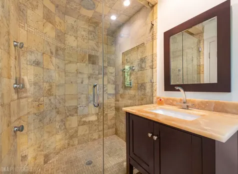 1009 Kings Lane Glenview IL 60025