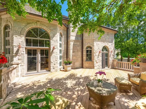 1009 Kings Lane Glenview IL 60025