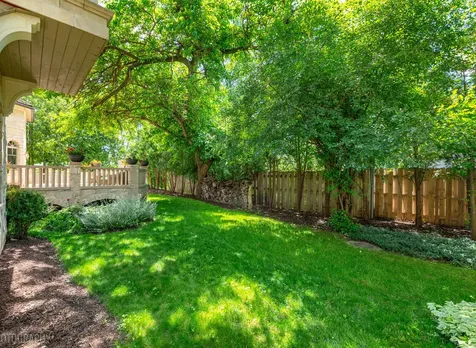 1009 Kings Lane Glenview IL 60025