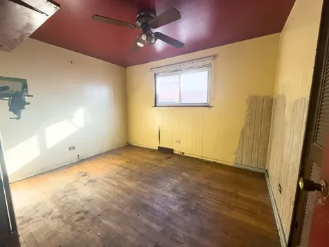 7331 South Carpenter Street Chicago IL 60621