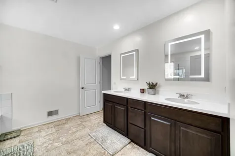 1547 Breckenridge Drive Volo IL 60020