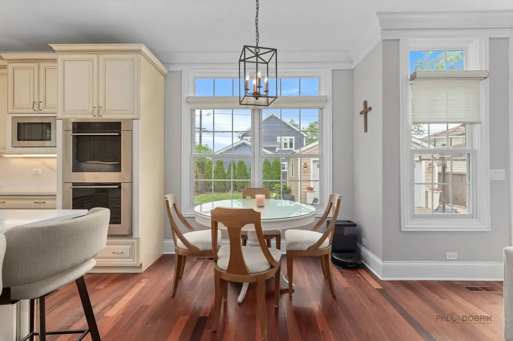 1341 Brophy Avenue Park Ridge IL 60068