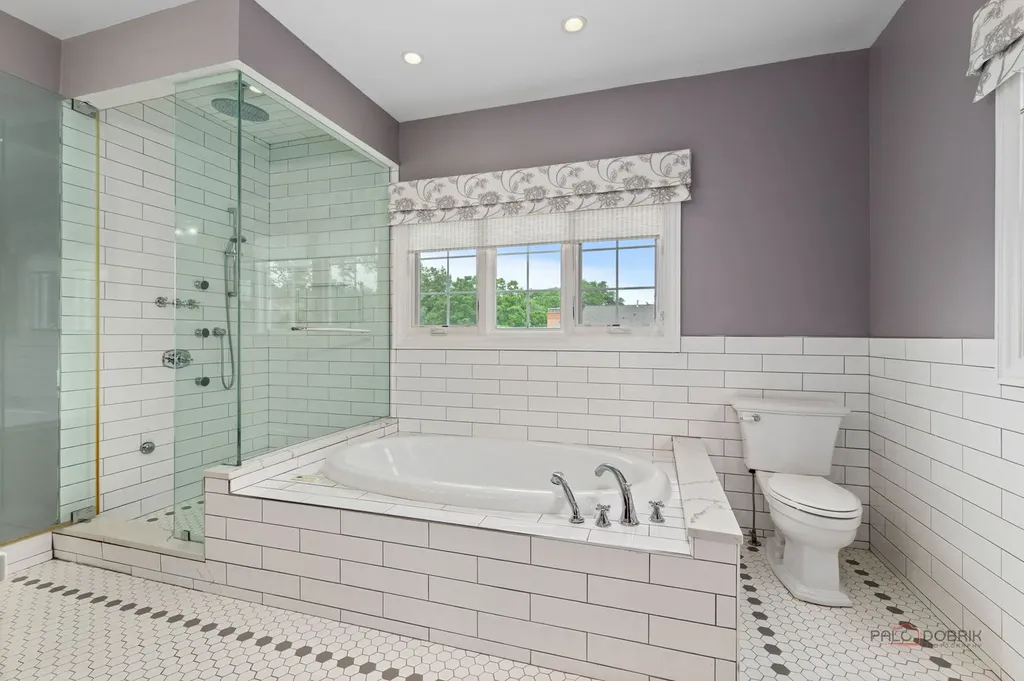 1341 Brophy Avenue Park Ridge IL 60068