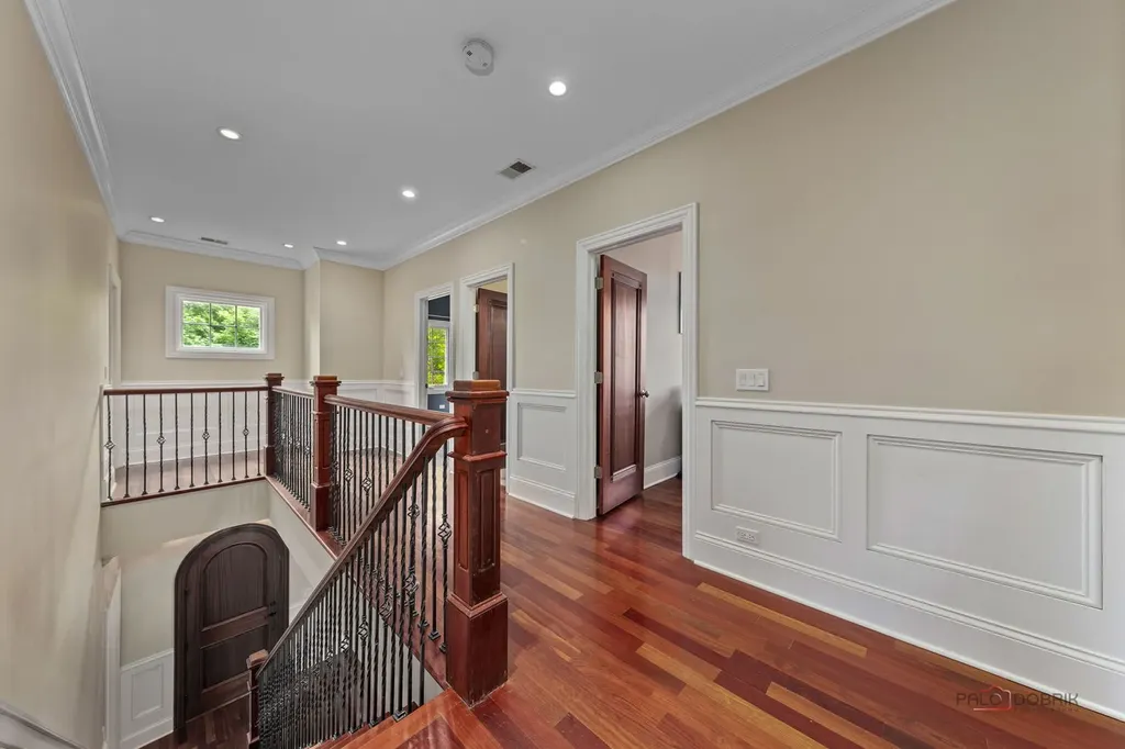 1341 Brophy Avenue Park Ridge IL 60068