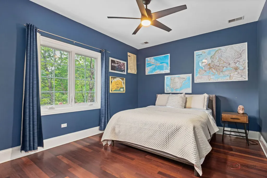 1341 Brophy Avenue Park Ridge IL 60068