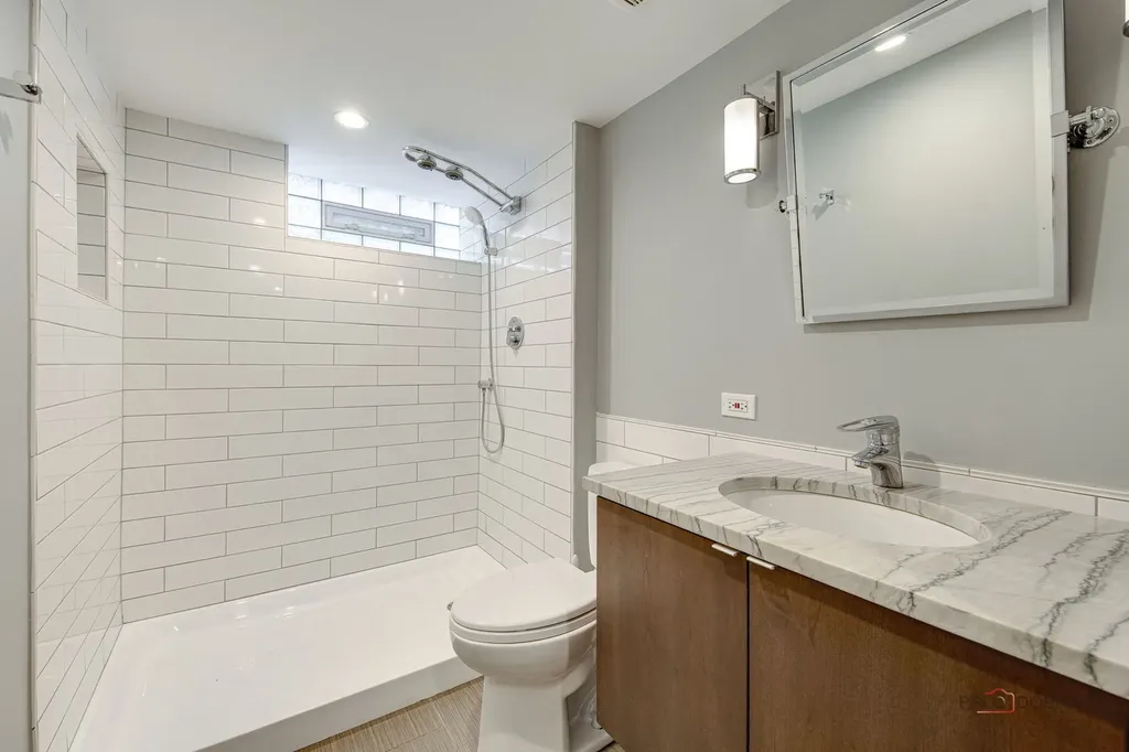 1341 Brophy Avenue Park Ridge IL 60068
