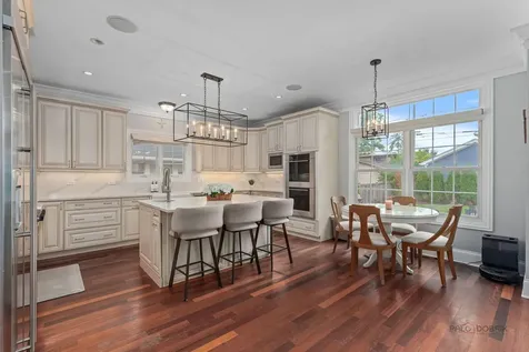 1341 Brophy Avenue Park Ridge IL 60068