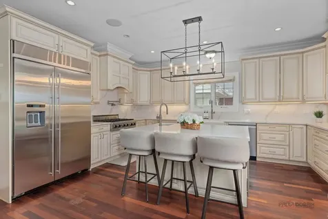 1341 Brophy Avenue Park Ridge IL 60068