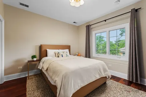 1341 Brophy Avenue Park Ridge IL 60068
