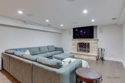 1341 Brophy Avenue Park Ridge IL 60068