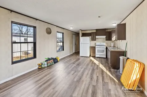 34 Vee Drive Manteno IL 60950