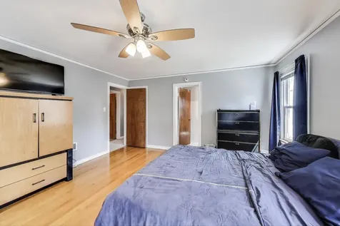 9116 South Claremont Street Chicago IL 60643