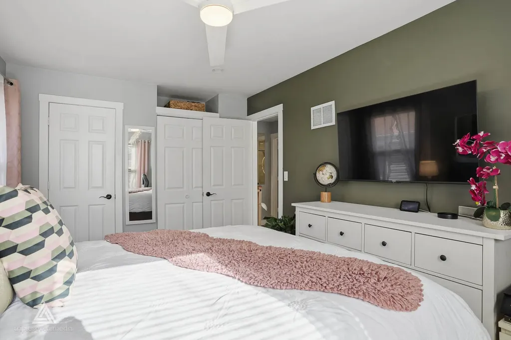 551 Sidney Avenue Glendale Heights IL 60139