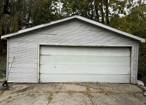 217 South Orchard Drive Bolingbrook IL 60440
