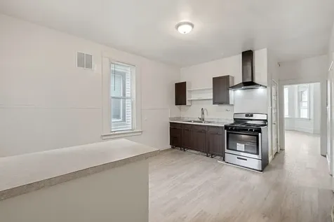 8231 South Coles Avenue Chicago IL 60617