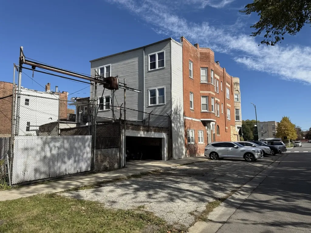700 North Kedzie Avenue Chicago IL 60612