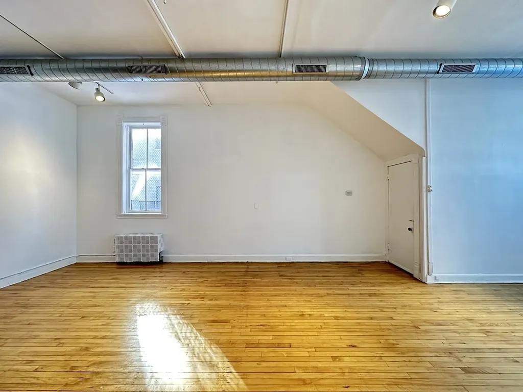 3422 North Lincoln Avenue Chicago IL 60657