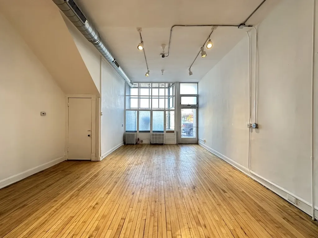 3422 North Lincoln Avenue Chicago IL 60657