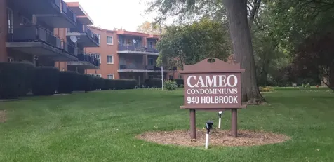 940 Holbrook Road Homewood IL 60430
