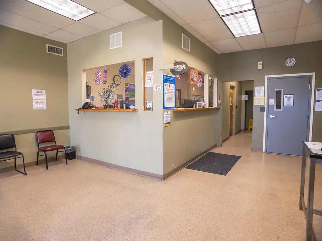 5710 North Broadway Street Chicago IL 60660