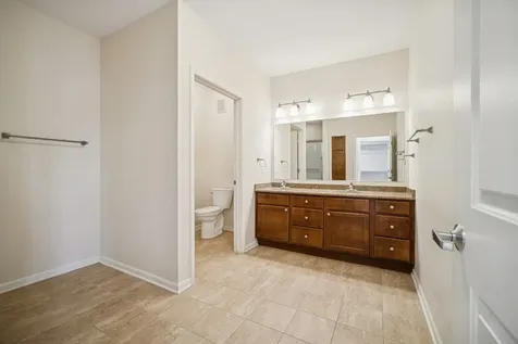 2220 Founders Drive Northbrook IL 60062