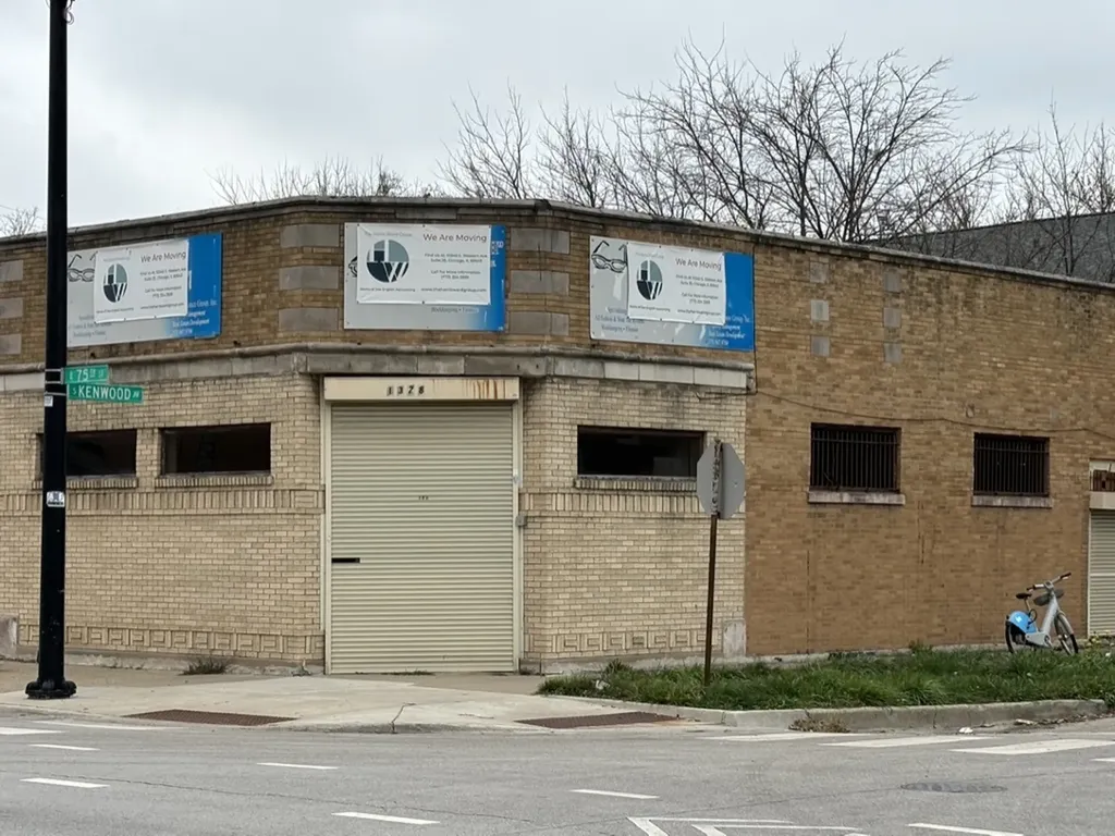 1328 East 75th Street Chicago IL 60619