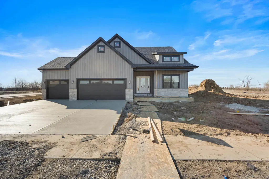 713 Wheatley Drive Mahomet IL 61853