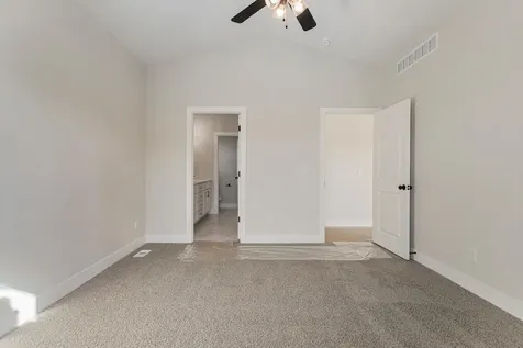 713 Wheatley Drive Mahomet IL 61853
