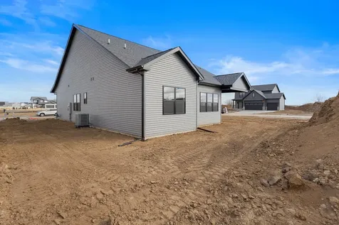 713 Wheatley Drive Mahomet IL 61853