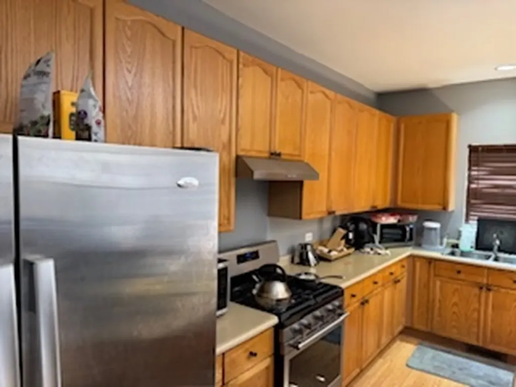 53 East 90th Street Chicago IL 60619