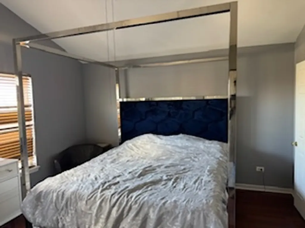 53 East 90th Street Chicago IL 60619
