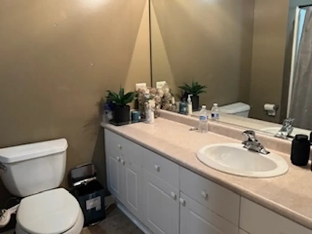 53 East 90th Street Chicago IL 60619