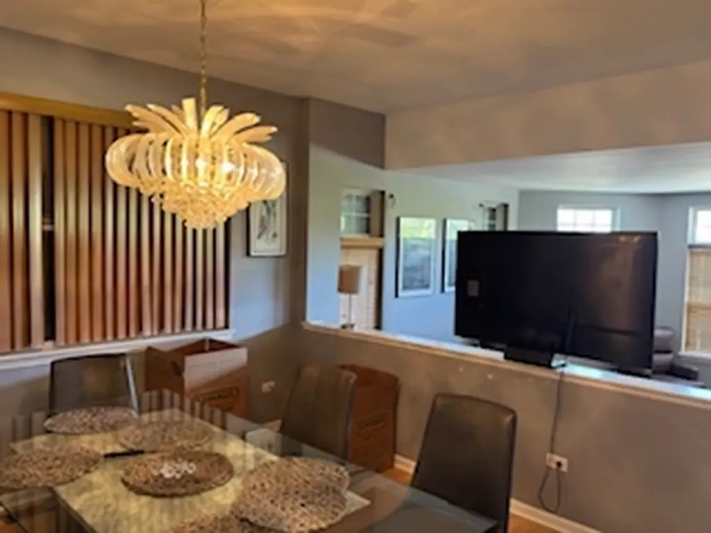 53 East 90th Street Chicago IL 60619