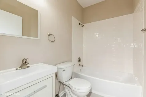 1431 West 108th Street Chicago IL 60643