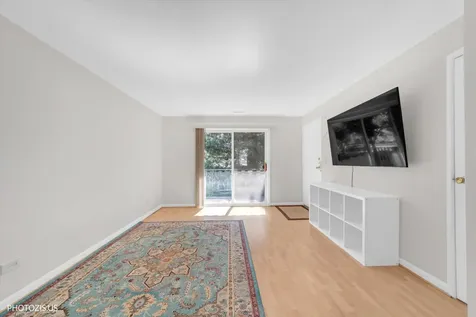 8559 West Rascher Avenue Chicago IL 60656