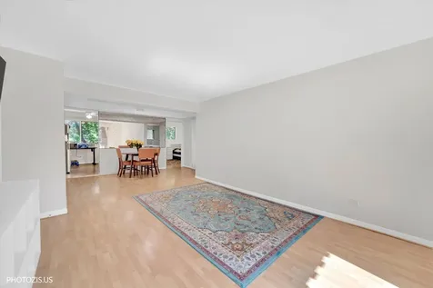 8559 West Rascher Avenue Chicago IL 60656