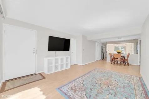 8559 West Rascher Avenue Chicago IL 60656