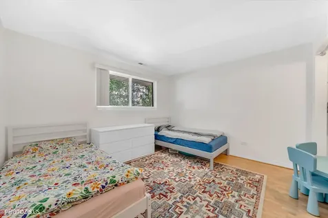 8559 West Rascher Avenue Chicago IL 60656